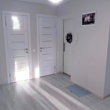 Large Apartment Near The Airport And City Center Kisinyov Kültér fotó
