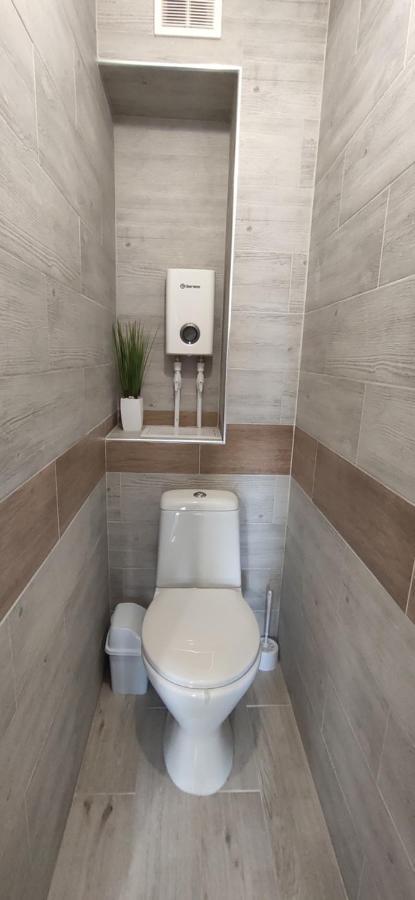 Large Apartment Near The Airport And City Center Kisinyov Kültér fotó