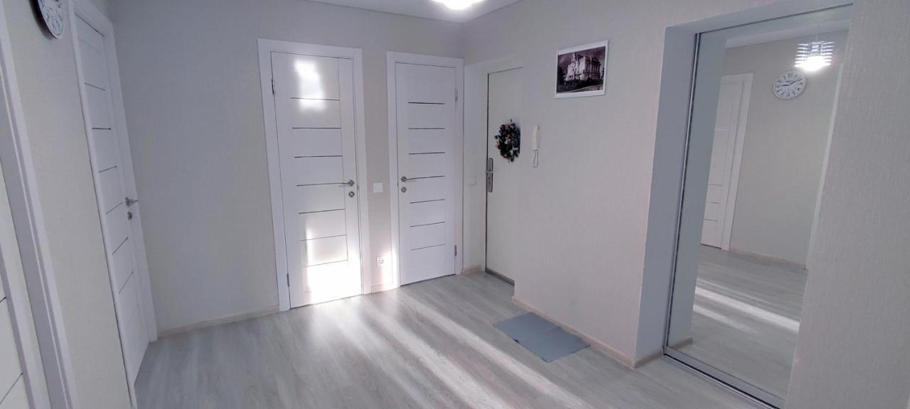Large Apartment Near The Airport And City Center Kisinyov Kültér fotó